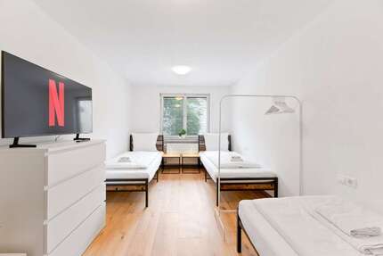 Wohnung zum Mieten in Kirchentellinsfurt 470 € 20 m² 12 zimmer