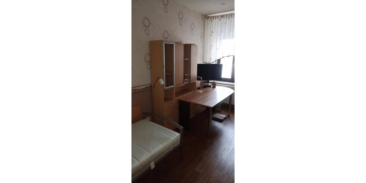 Wohnen auf Zeit Görlitz - 12 Zimmer, 28 m&sup2;, 330&euro; | Angebot:13785932