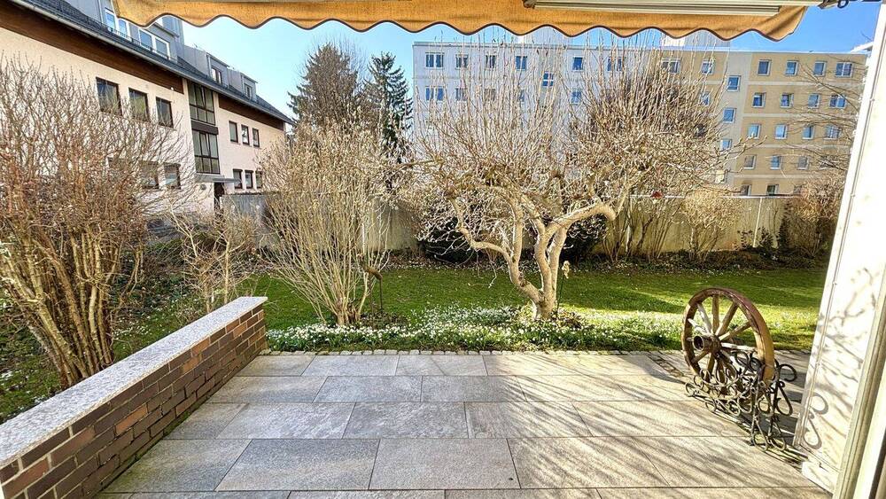 Etagenwohnung Rosenheim Ost - 3 Zimmer, 77 m&sup2;, 1.078&euro; | Angebot:26318093