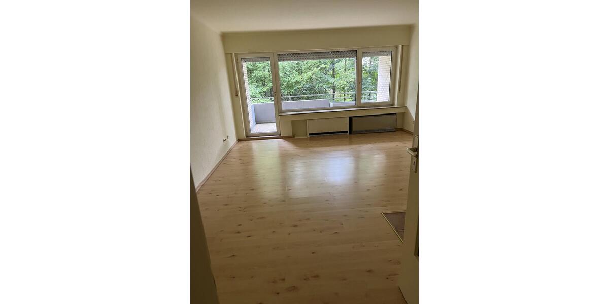 Helle Erdgeschosswohnung mit Balkon – Kliniknähe in Bad Oeynhause 1 zimmer