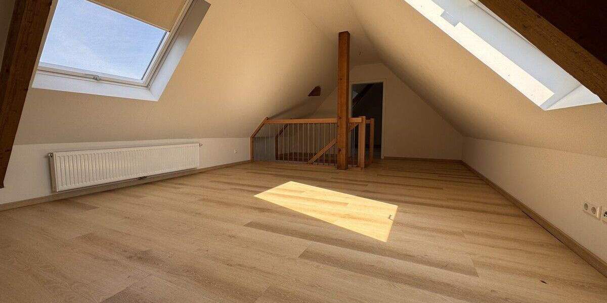 Etagenwohnung Crailsheim Roßfeld - 4 Zimmer, 105 m&sup2;, 1.000&euro; | Angebot:25896021