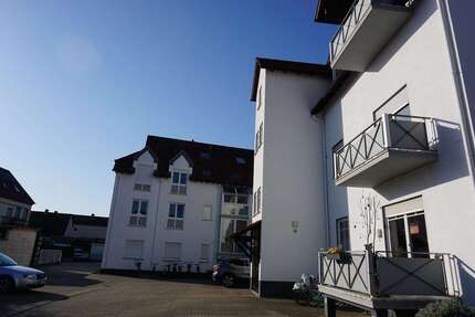 Wohnung Rülzheim - 3 Zimmer, 61 m&sup2;, 590&euro; | Angebot:26837658
