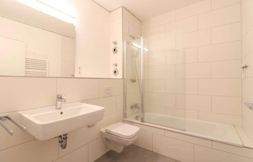 Wohnen auf Zeit Frankfurt am Main Ostend - 2 Zimmer, 73 m&sup2;, 1.750&euro; | Angebot:26652596