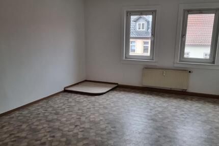 Wohnung Saalfeld (Saale) - 4.5 Zimmer, 120 m&sup2;, 800&euro; | Angebot:26441600