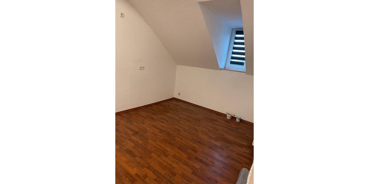 Dachgeschoßwohnung Sulzbach (Saar) - 2 Zimmer, 65 m&sup2;, 700&euro; | Angebot:24454430