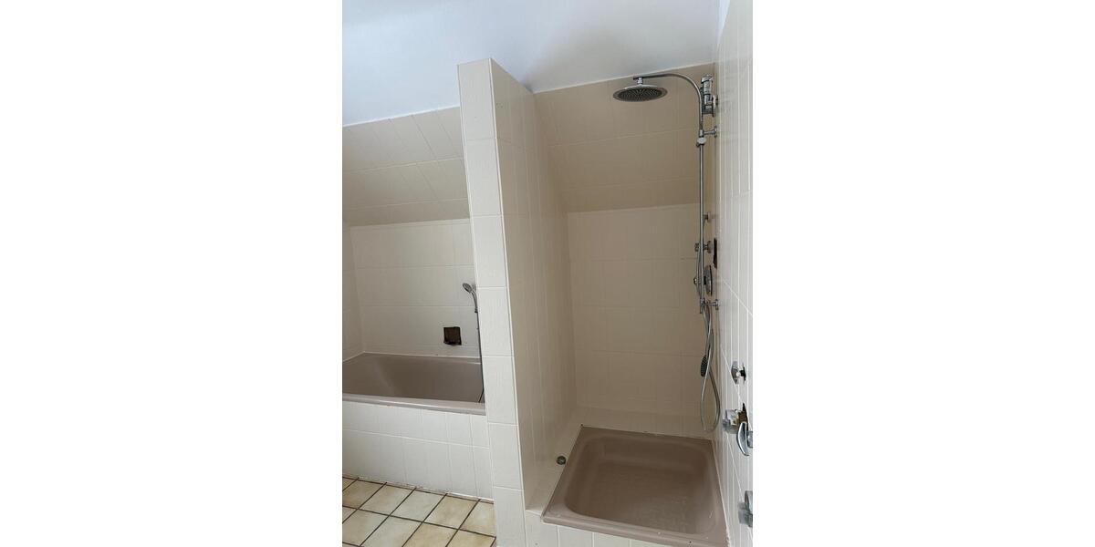 Etagenwohnung Dinklage - 4 Zimmer, 95 m&sup2;, 680&euro; | Angebot:24751308