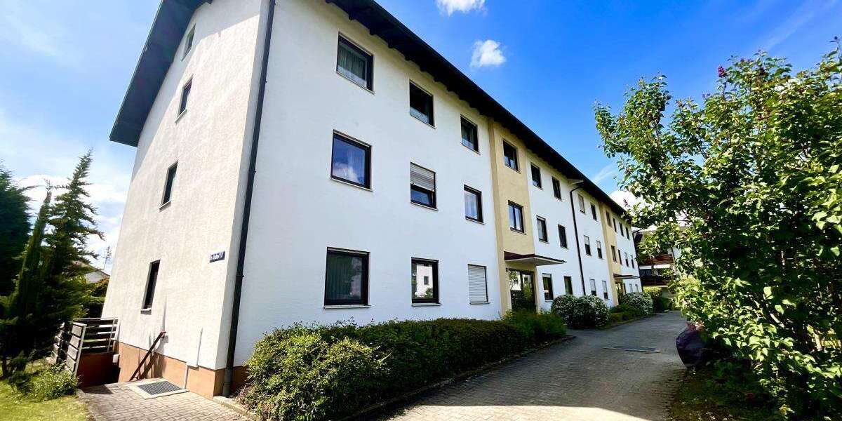Etagenwohnung Pliening - 3 Zimmer, 74 m&sup2;, 1.400&euro; | Angebot:25359211