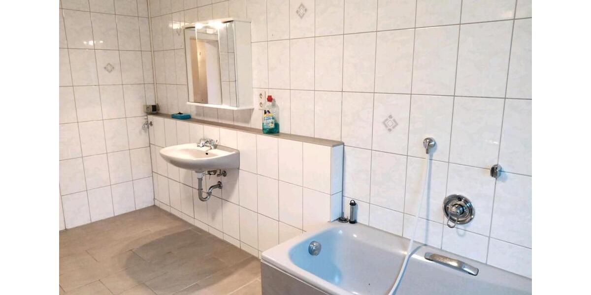 Büren, Obergeschosswohnung 4 zimmer