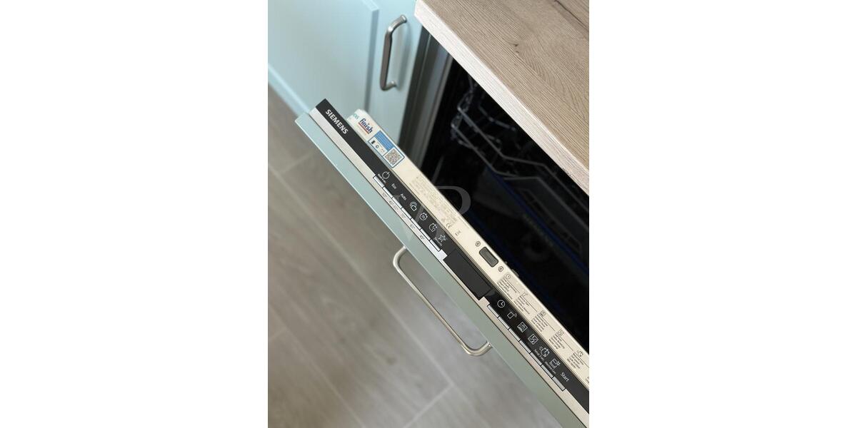 Dachgeschoßwohnung Dresden Neustadt - 2 Zimmer, 52 m&sup2;, 930&euro; | Angebot:25959979