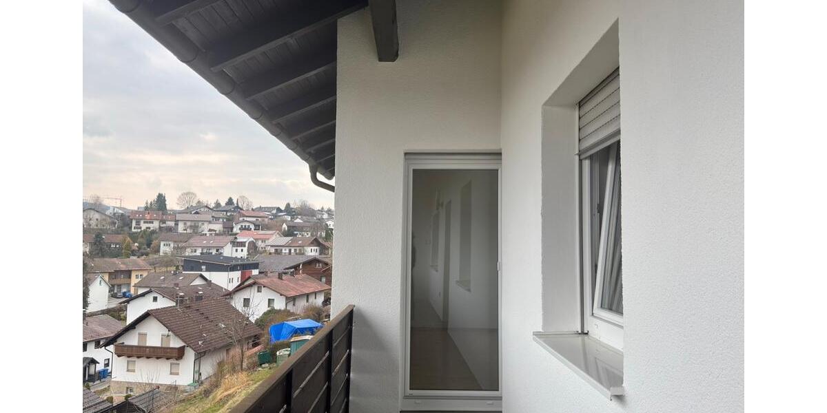 Etagenwohnung Viechtach - 4 Zimmer, 115 m&sup2;, 820&euro; | Angebot:25811067