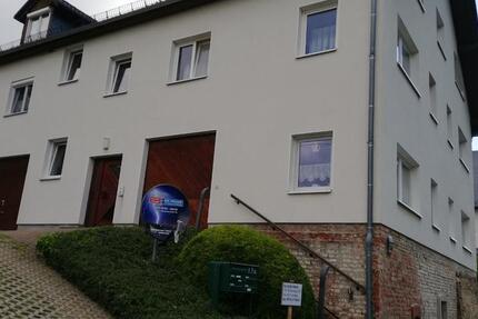 Wohnung Glauchau - 3 Zimmer, 68 m&sup2;, 340&euro; | Angebot:24393869