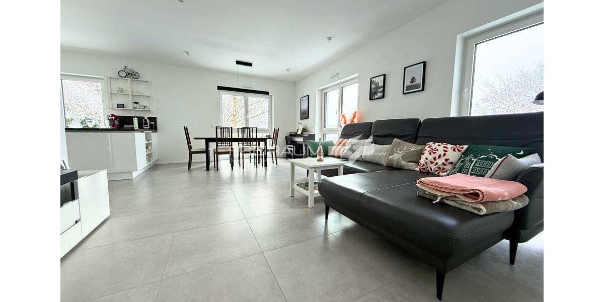 Einfamilienhaus Wilnsdorf - 4 Zimmer, 120 m&sup2;, 1.400&euro; | Angebot:24752062