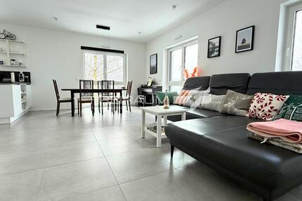 Haus Wilnsdorf - 4 Zimmer, 120 m&sup2;, 1.400&euro; | Angebot:24752062