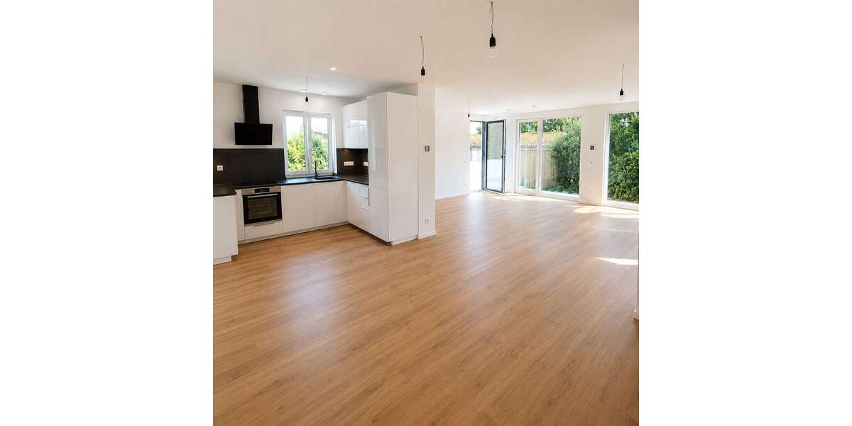 Etagenwohnung Hemau - 4.5 Zimmer, 117 m&sup2;, 1.260&euro; | Angebot:27031839