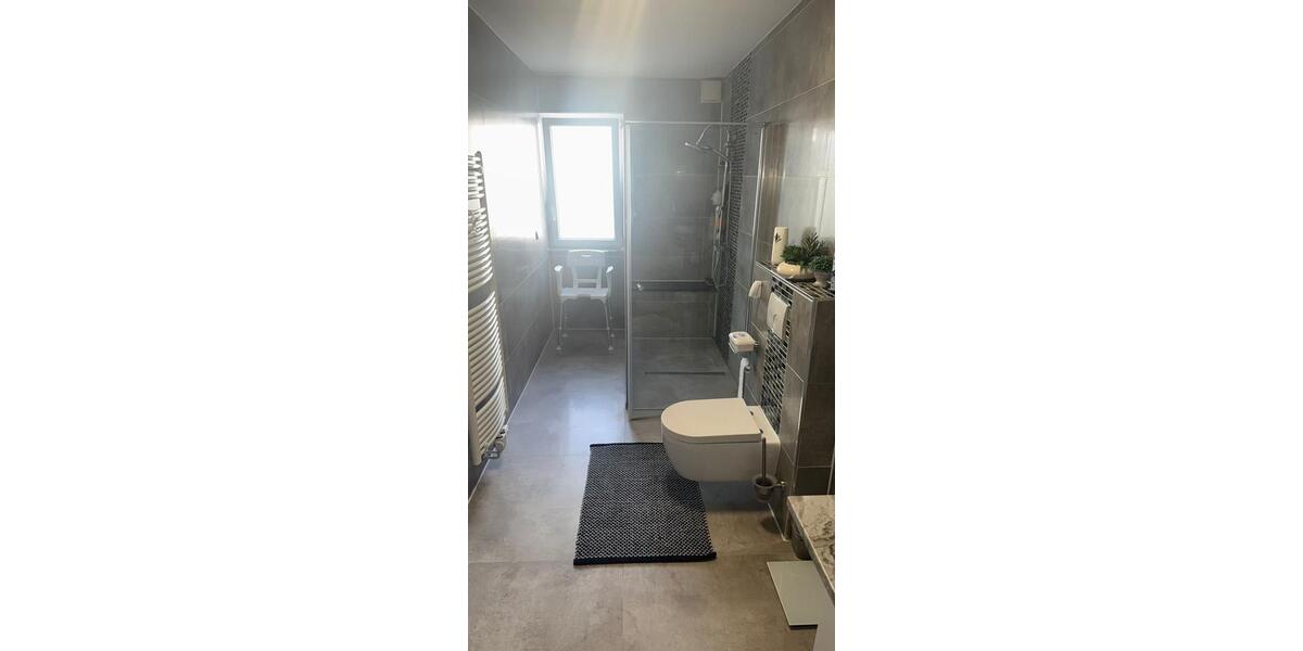 Etagenwohnung Pfungstadt - 4 Zimmer, 120 m&sup2;, 1.500&euro; | Angebot:24490385