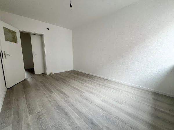 Etagenwohnung Duisburg Mittelmeiderich - 3 Zimmer, 73 m&sup2;, 549&euro; | Angebot:24973395