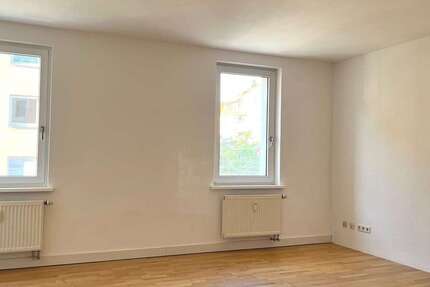 Wohnung Nürnberg Maxfeld - 4 Zimmer, 90 m&sup2;, 1.100&euro; | Angebot:24962077