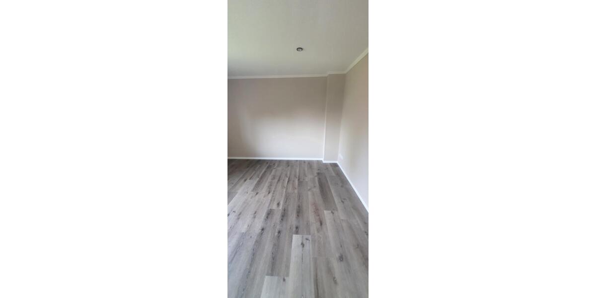 Etagenwohnung Großsolt - 3 Zimmer, 90 m&sup2;, 1.150&euro; | Angebot:24977266