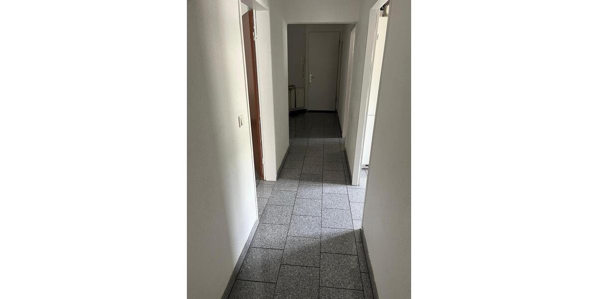 Etagenwohnung Wiesbaden Südost - 3 Zimmer, 87 m&sup2;, 1.650&euro; | Angebot:26495103