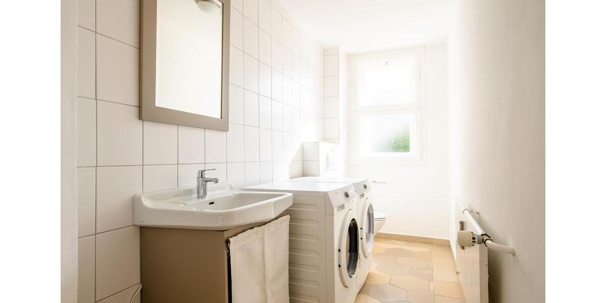 Elegante Altbauwohnung 3 zimmer