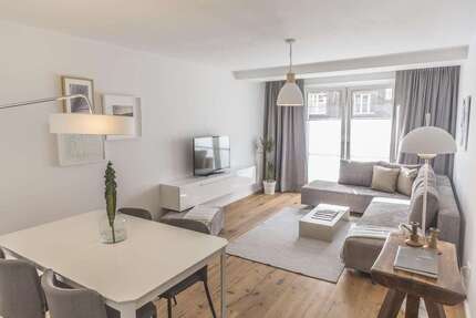 Zimmer Düsseldorf Unterbilk - 2 Zimmer, 1.700&euro; | Angebot:26363783