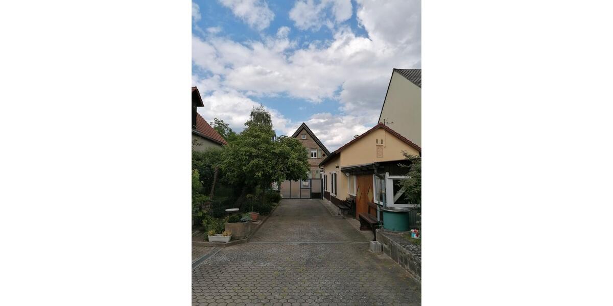Einfamilienhaus Schweinfurt Bellevue - 2 Zimmer, 124 m&sup2;, 1.250&euro; | Angebot:26048186