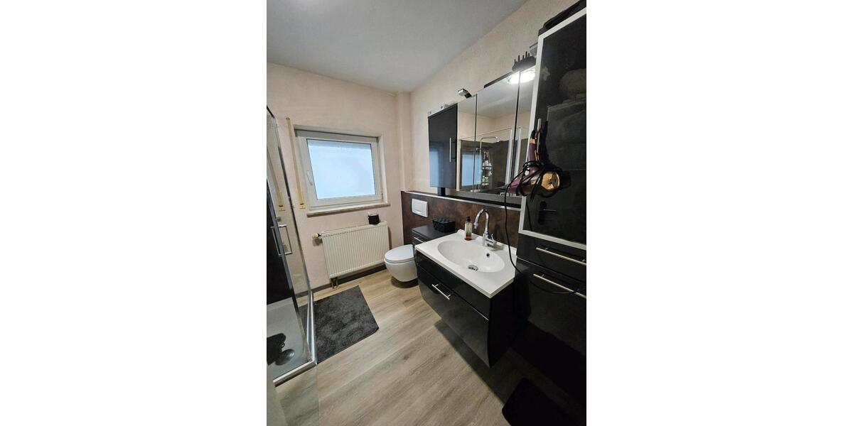 Erdgeschoßwohnung Weilrod - 3 Zimmer, 80 m&sup2;, 650&euro; | Angebot:24998443