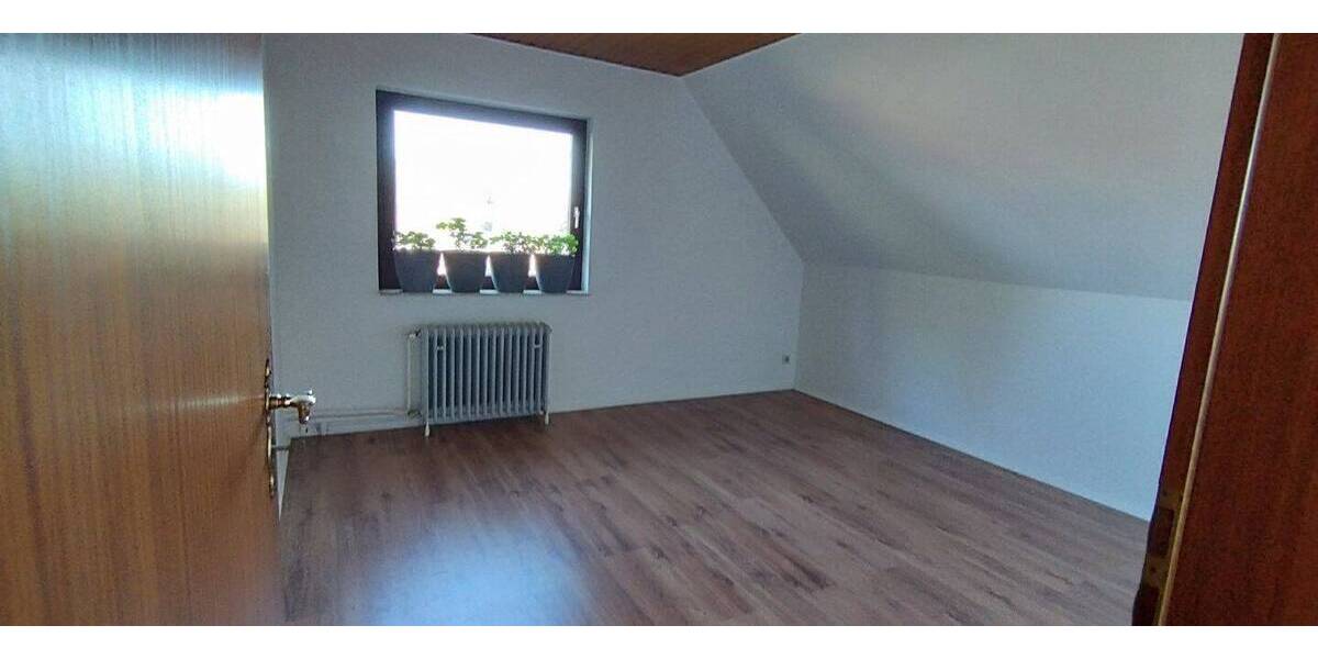 Etagenwohnung Berlin Spandau - 3 Zimmer, 134 m&sup2;, 2.000&euro; | Angebot:26161319