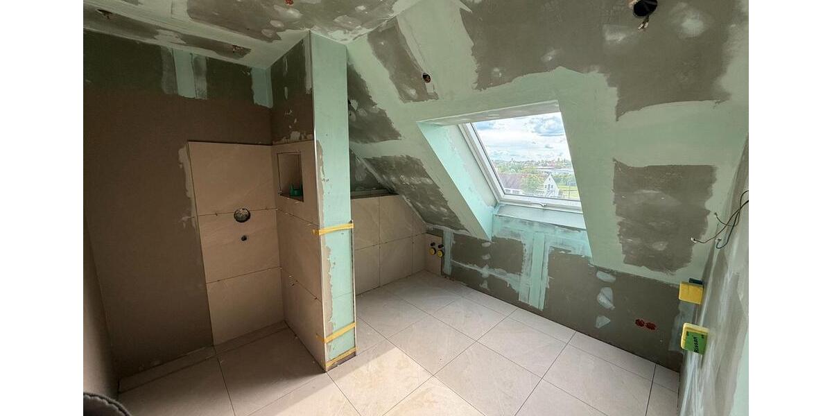 Dachgeschoßwohnung Buttenwiesen - 4 Zimmer, 100 m&sup2;, 1.050&euro; | Angebot:26646629