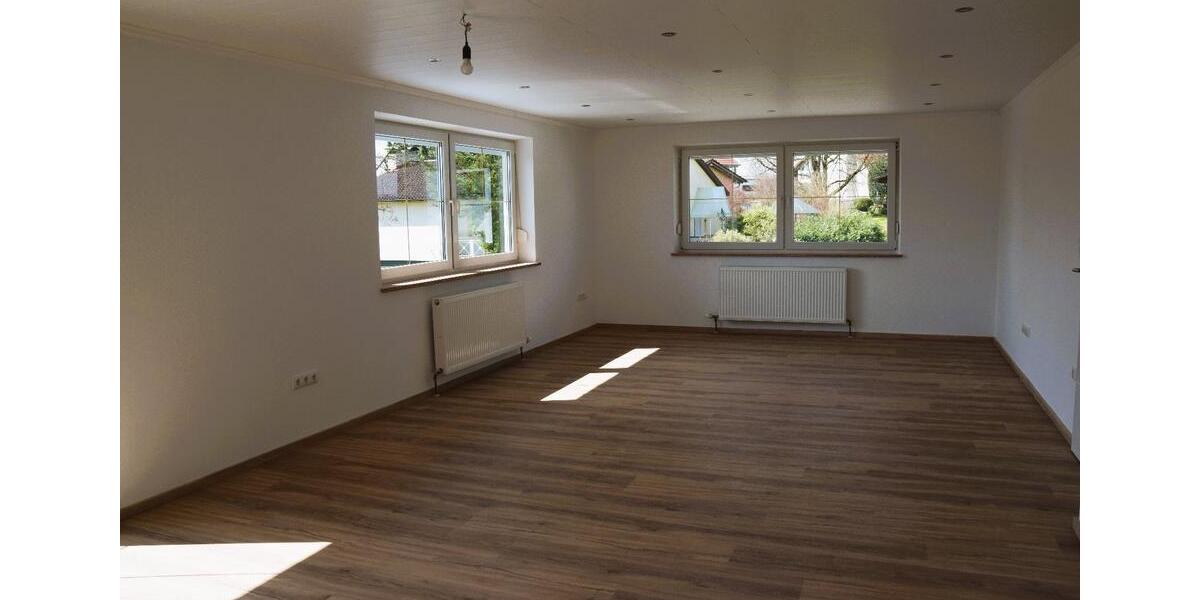 Bungalow Tettenweis - 5 Zimmer, 131 m&sup2;, 1.285&euro; | Angebot:26026451