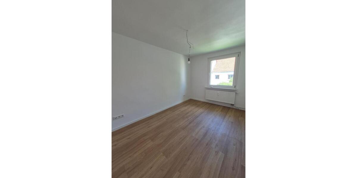 Etagenwohnung Schöningen - 3 Zimmer, 67 m&sup2;, 490&euro; | Angebot:26553833