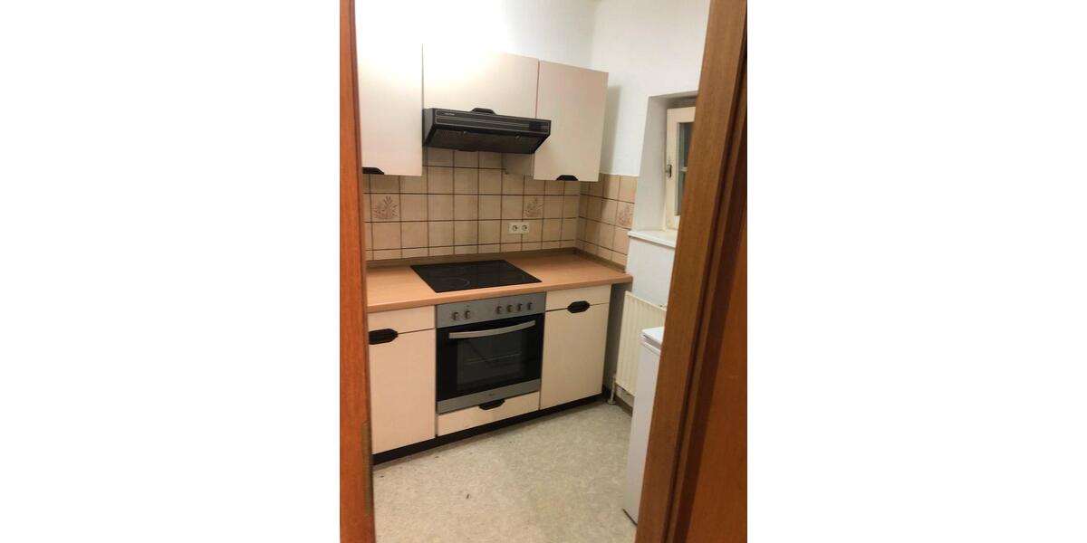 Etagenwohnung Scheer - 1 Zimmer, 37 m&sup2;, 450&euro; | Angebot:25875378