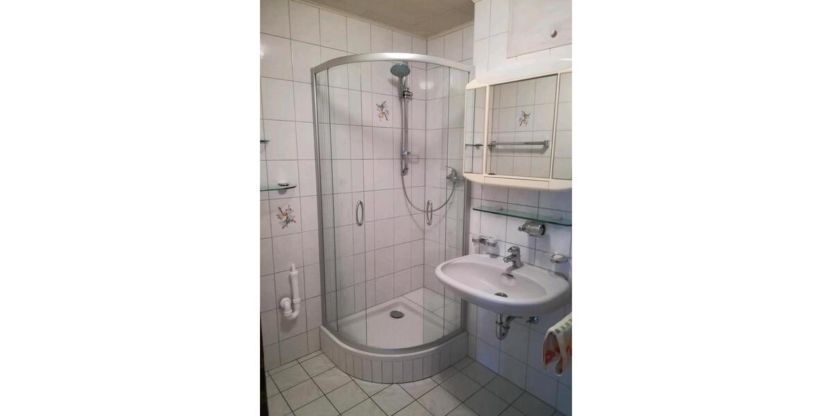 Etagenwohnung Wiehl - 2 Zimmer, 54 m&sup2;, 680&euro; | Angebot:25406236