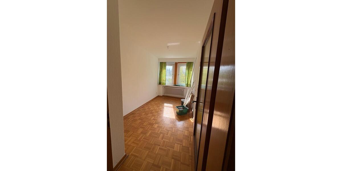 Dachgeschoßwohnung Helpsen - 3.5 Zimmer, 75 m&sup2;, 600&euro; | Angebot:26597751