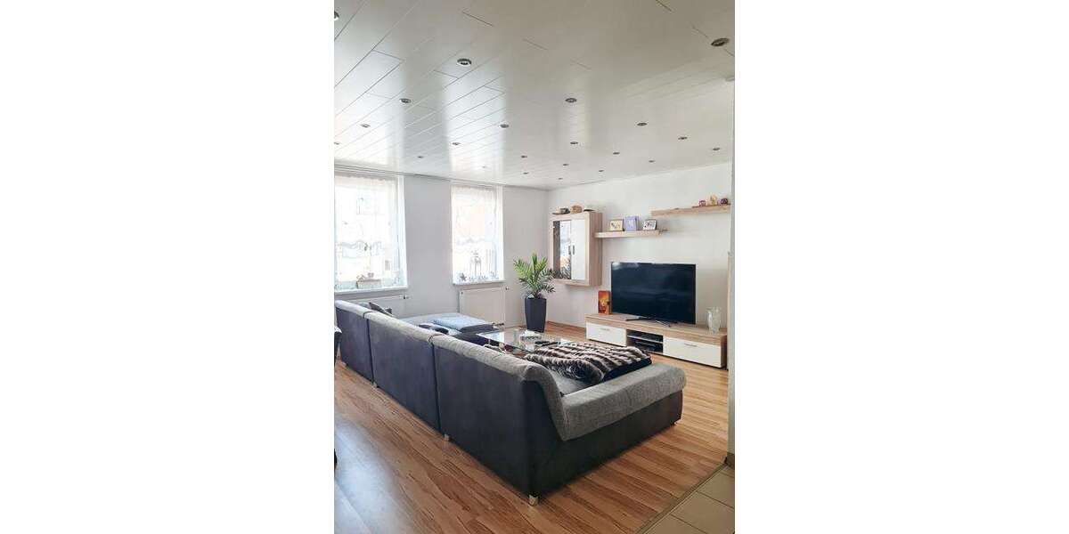 Etagenwohnung Steinweiler - 4 Zimmer, 152 m&sup2;, 1.200&euro; | Angebot:26179934