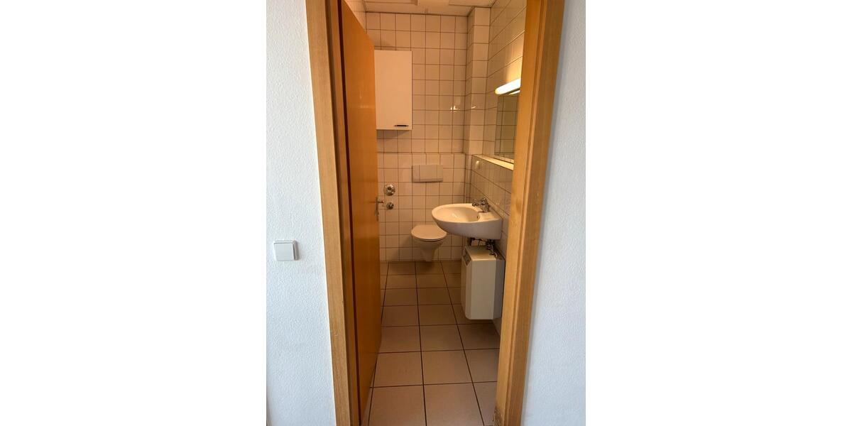 Gewerbeobjekt Rutesheim - 1.200&euro; | Angebot:24749351
