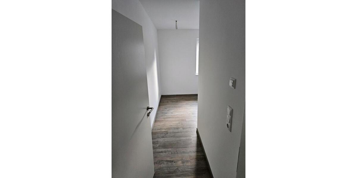 Erdgeschoßwohnung Saterland - 2 Zimmer, 70 m&sup2;, 700&euro; | Angebot:25875806