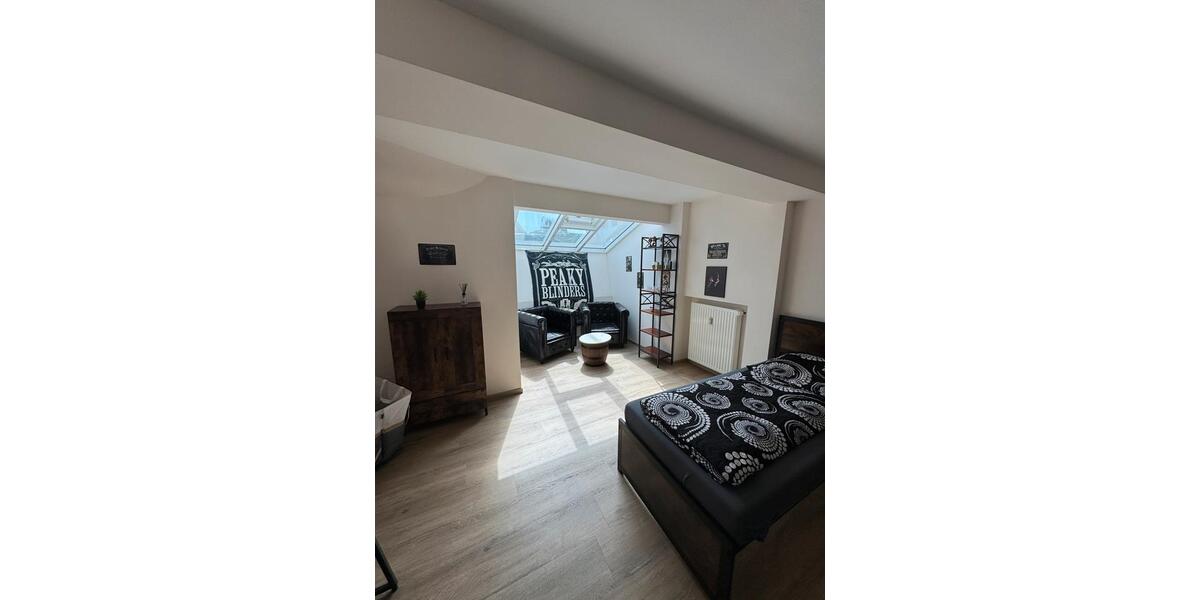 Wohnen auf Zeit Lingen (Ems) Damaschke - 5 Zimmer, 200 m&sup2;, 20&euro; | Angebot:16832197