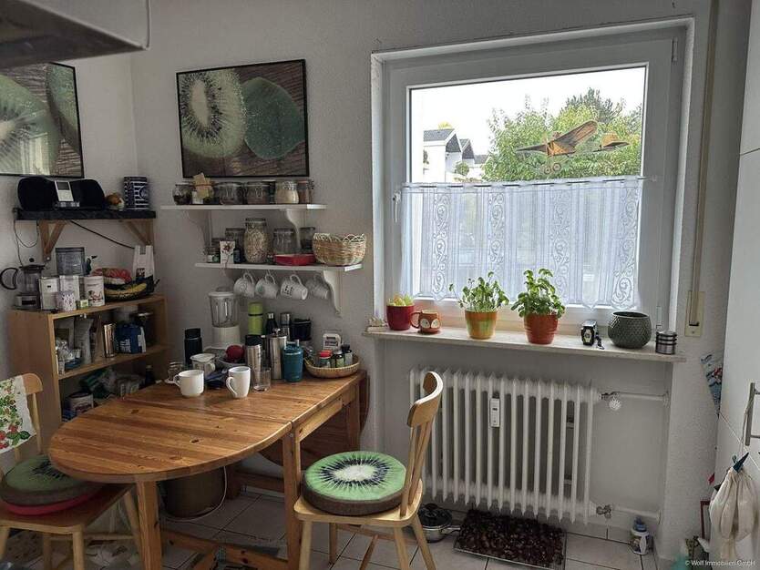 3-Zimmerwohnung mit Gartenblick, herrlich ruhig im alten Ortskern von Eschborn. Bitte Texte lesen! 3 zimmer