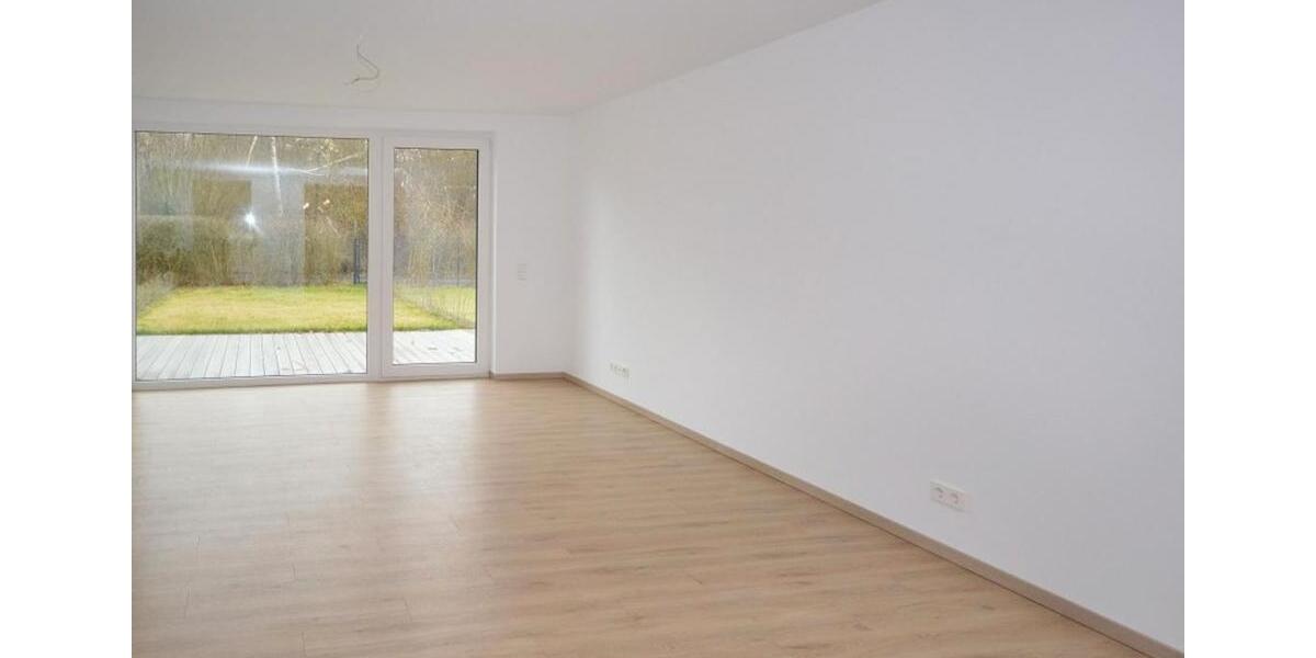 Moderne Maisonette Wohnung mit Garten und Dachterrasse 4 zimmer