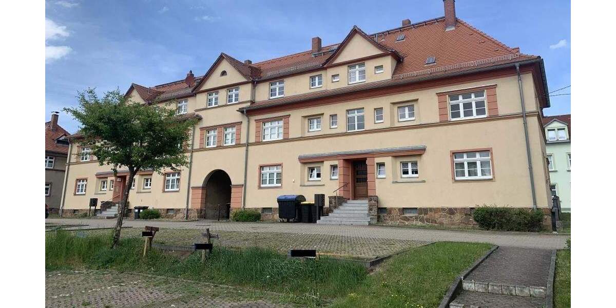 Etagenwohnung Nossen - 2 Zimmer, 39 m&sup2;, 270&euro; | Angebot:25709079