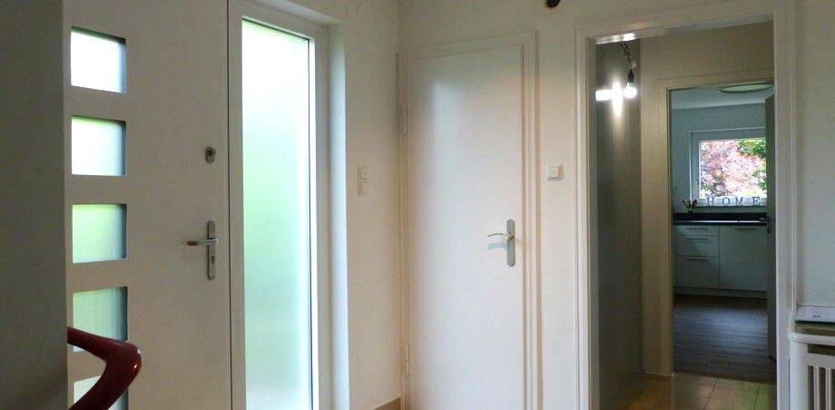 Einfamilienhaus Reutlingen Georgenberg - 6 Zimmer, 180 m&sup2;, 2.050&euro; | Angebot:26908794