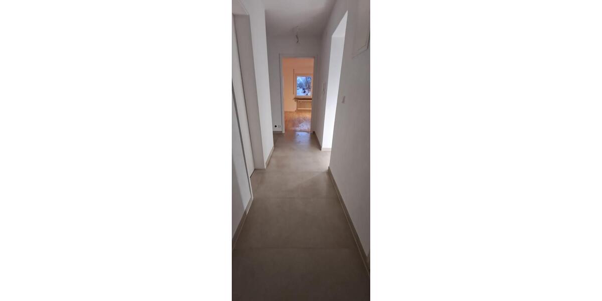 Hochparterre Süßen - 3 Zimmer, 67 m&sup2;, 900&euro; | Angebot:24594620