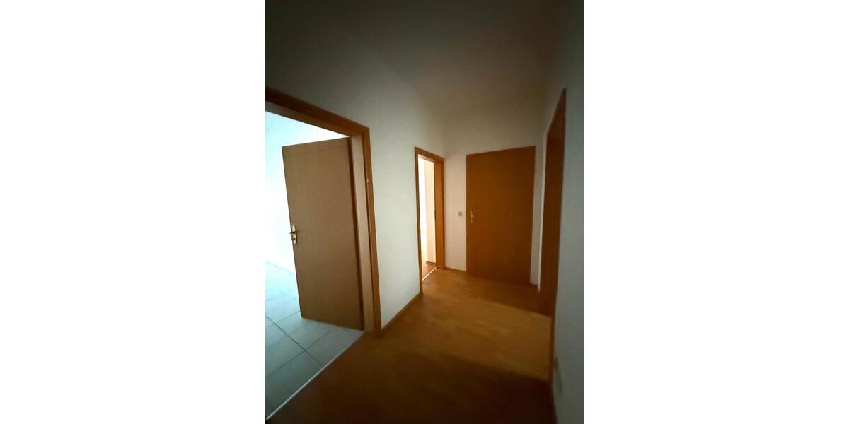 Etagenwohnung Hohenstein-Ernstthal Ernstthal - 2 Zimmer, 53 m&sup2;, 350&euro; | Angebot:26287266