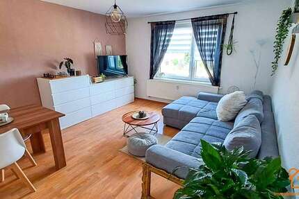 Wohnung zum Mieten in Großbreitenbach 400 € 64 m²