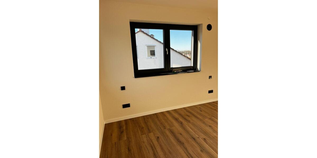 Neubau KfW 40 Effizienzhaus -2-Zi-Penthousewohnung in Ludwigsburg 2 zimmer