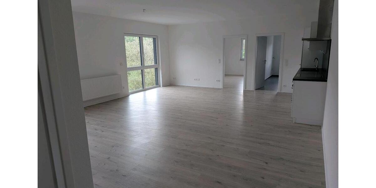 Etagenwohnung Hilders - 3 Zimmer, 85 m&sup2;, 640&euro; | Angebot:26463144