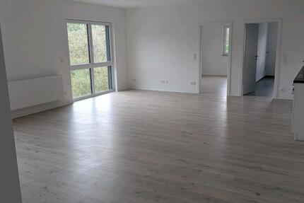 Wohnung Hilders - 3 Zimmer, 85 m&sup2;, 640&euro; | Angebot:26463144