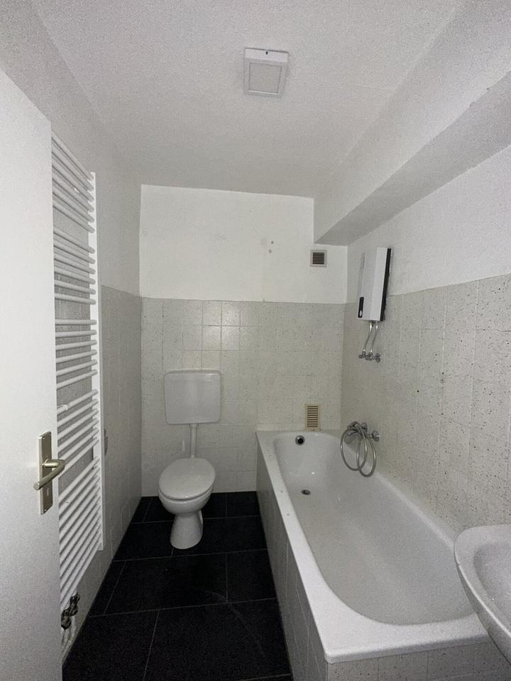 Bezugsfertige Wohnung - Einfach Möbel rein und Füße hoch! zimmer