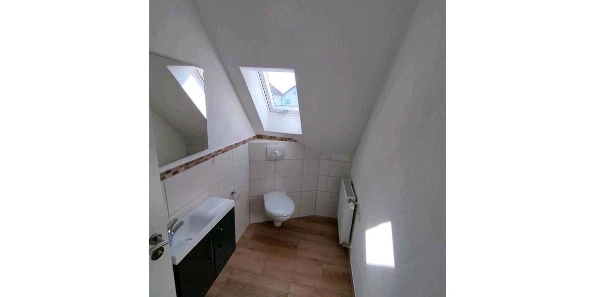 Etagenwohnung Maxhütte-Haidhof Haidhof - 4 Zimmer, 88 m&sup2;, 1.075&euro; | Angebot:26462989